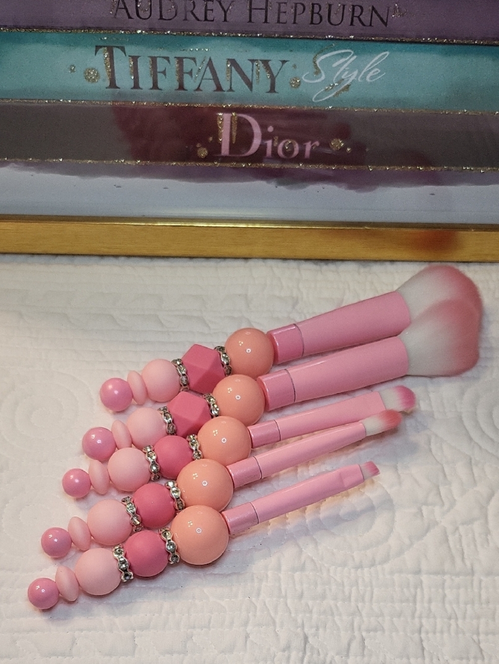 Handcafted Pink Beaded Make Up Brush Set With Gift Box & Tag - NIP - Picture 3 of 6